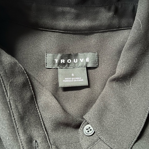 TROUVE Silky Button Down Long Sleeve blouse Size S In Black Style HL299932MI - Picture 5 of 13